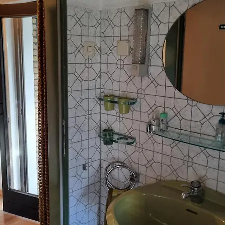 Elfi's Appartments * Ляйхлинген